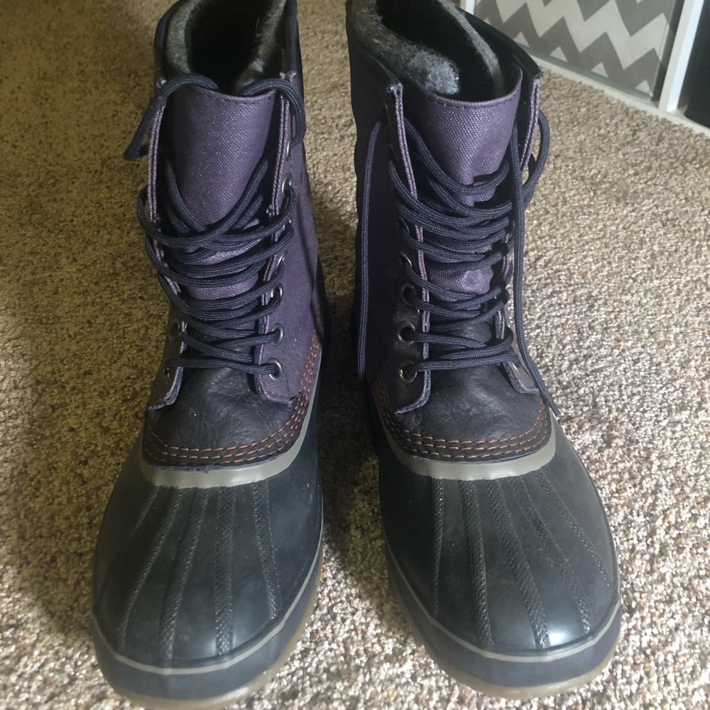 Sorel Waterproof Boots - Picture 2 of 6